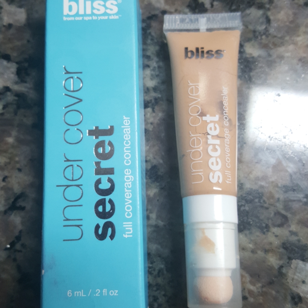 Bliss under cover concealer 0.2 oz Natural